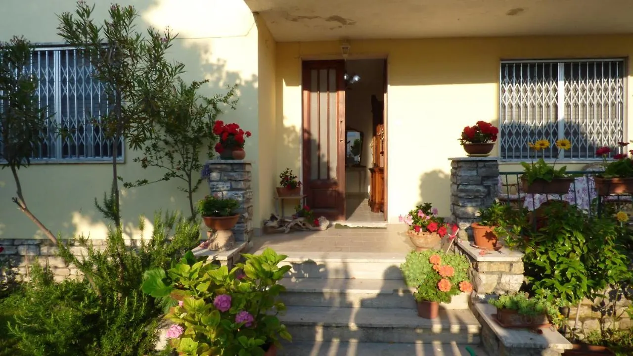 Al 12 location
